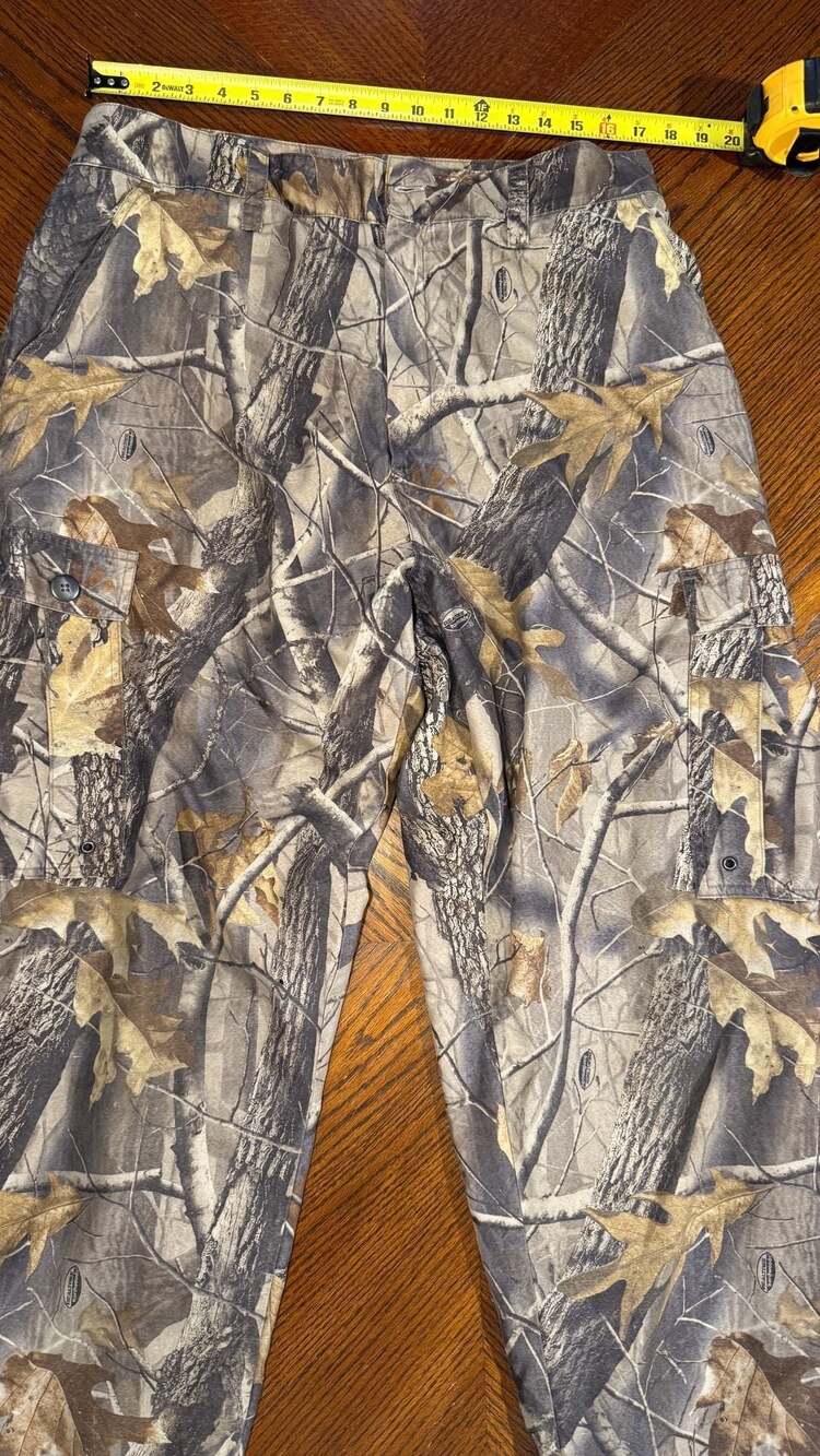 Mad Dog Gear Silent Shadow Dry Wear Realtree Camo Cargo Hunting Pants